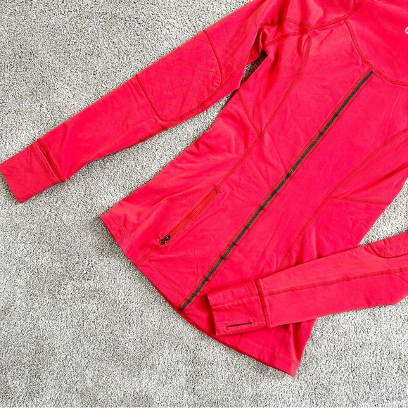 lululemon athletica Red Quilted Sweatshirt - Picture 5 of 14
